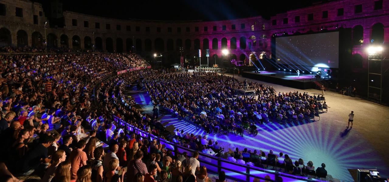Subcastrum * Pula